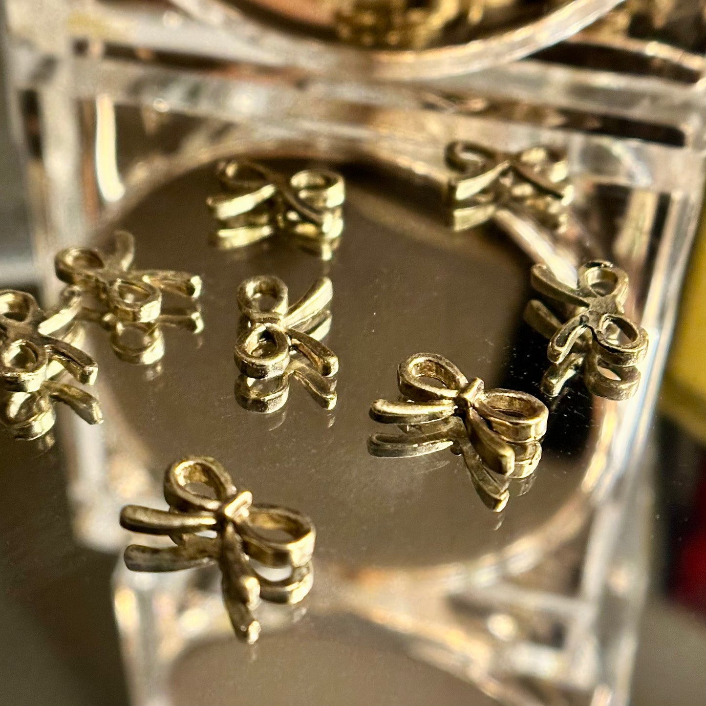 Gold Antique Bow