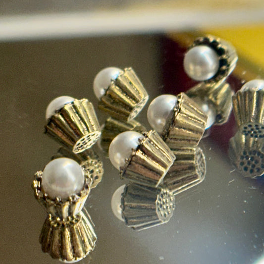 Gold Cupcake Pearl
