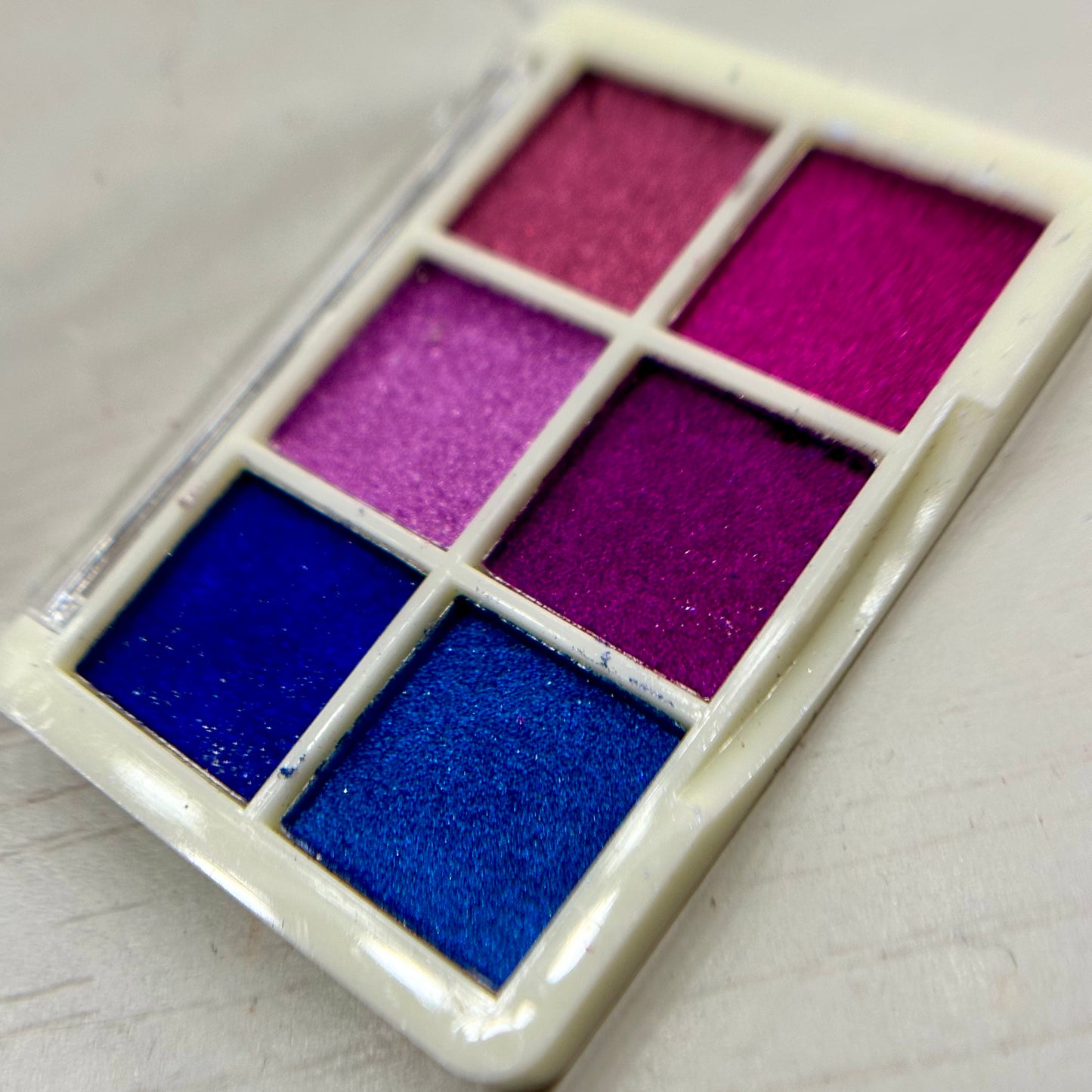Chrome pallet six