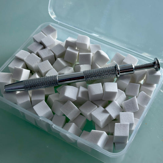 Soft Sponges with Grip Pen