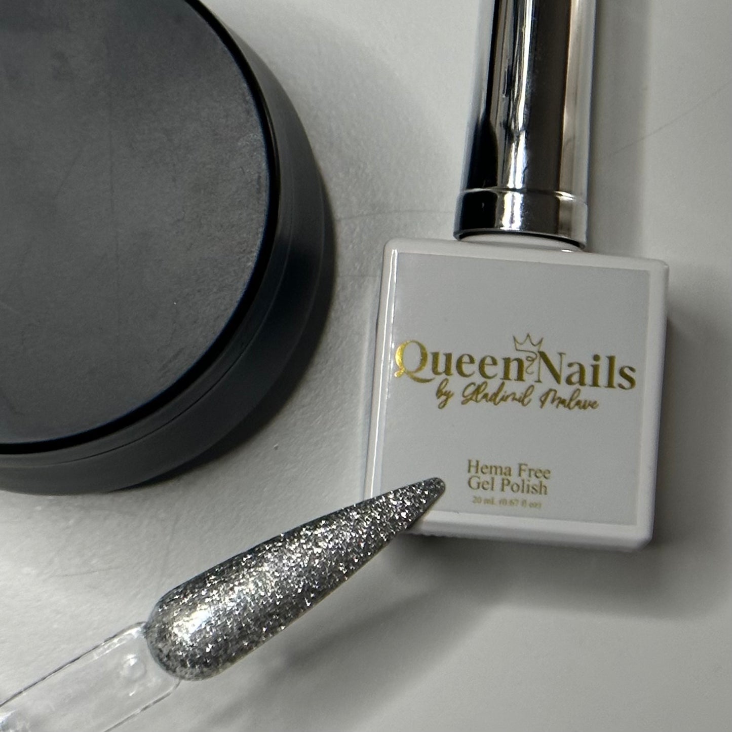Luxury Deluxe Hema Free